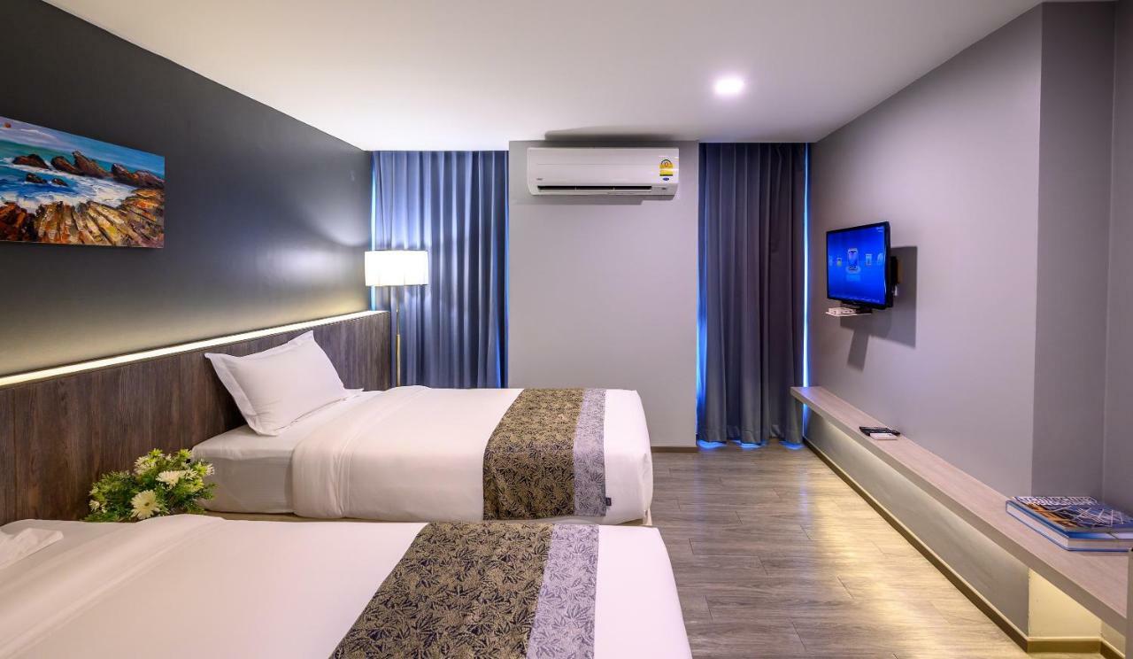 Iwish Hotel Bangkok Exterior photo